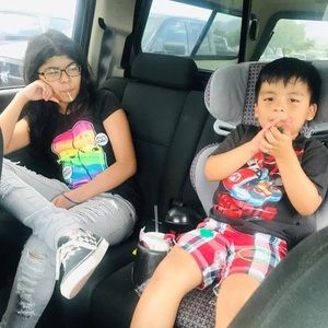 Meet your Posher, Ernesto